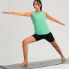 Women's Workout Tank Tops Lightweight Sleeveless Workout Tops Loose Fit Yoga Athletic Running Shirts