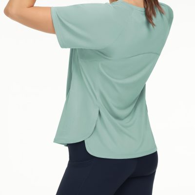 Women's Short Sleeve Workout Shirts Breathable Yoga T-Shirts with Side Slits Athletic Tee Tops