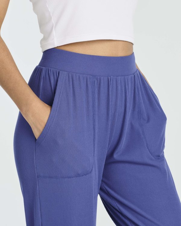 81LjNrAOfKL.jpg 3 Pack: Women's Ribbed Capri Jogger Lounge Sweatpants with Pockets Yoga Workout (Available in Plus Size)